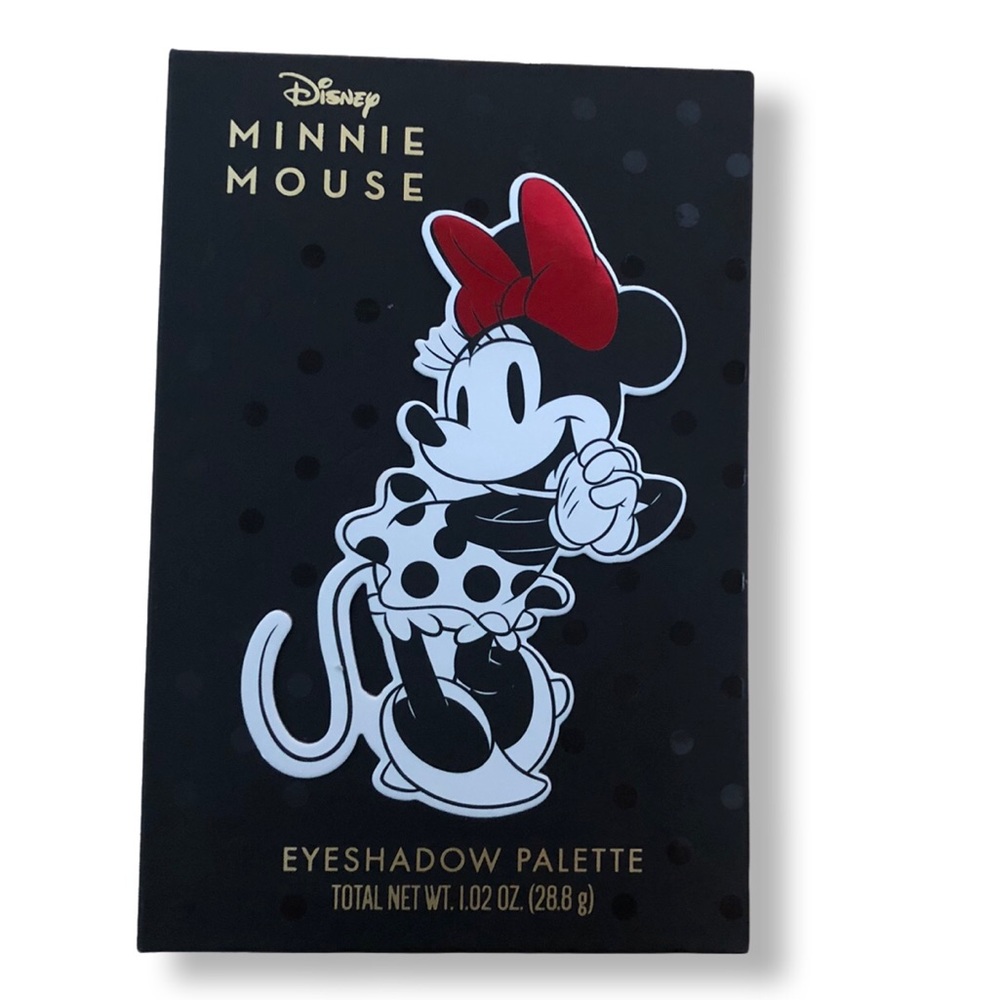 NWT Disney Minnie Mouse Eyeshadow Pallet‎ 12 Shades Bifold with Mirror